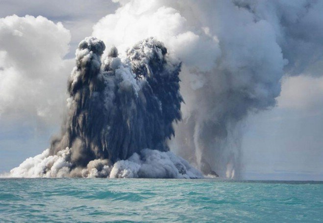 Подводный вулкан в Тихом Океане может уничтожить человечество