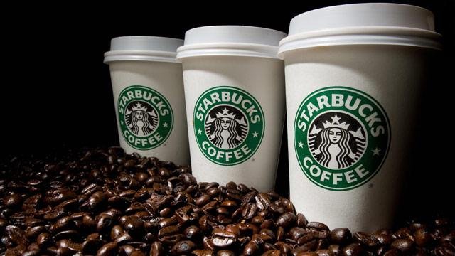 Кофейня Starbucks несколько лет готовила кофе на воде из загаженного мужско ...